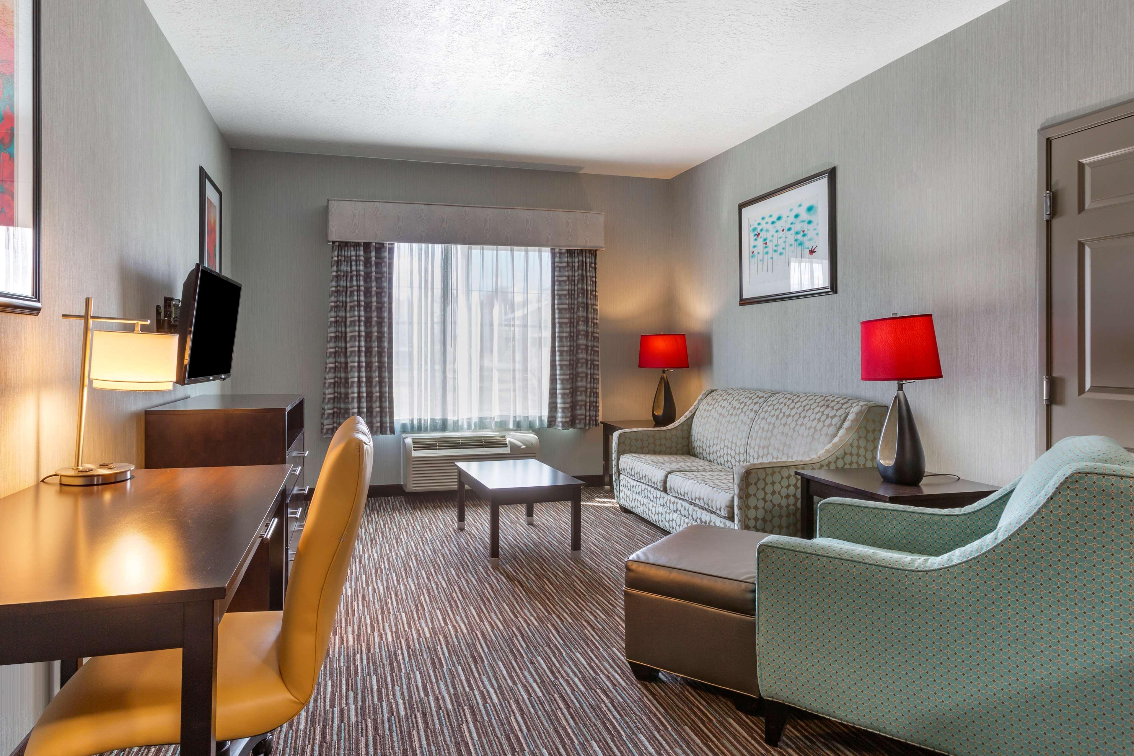 Best Western Plus Gallup Inn & Suites Exterior foto