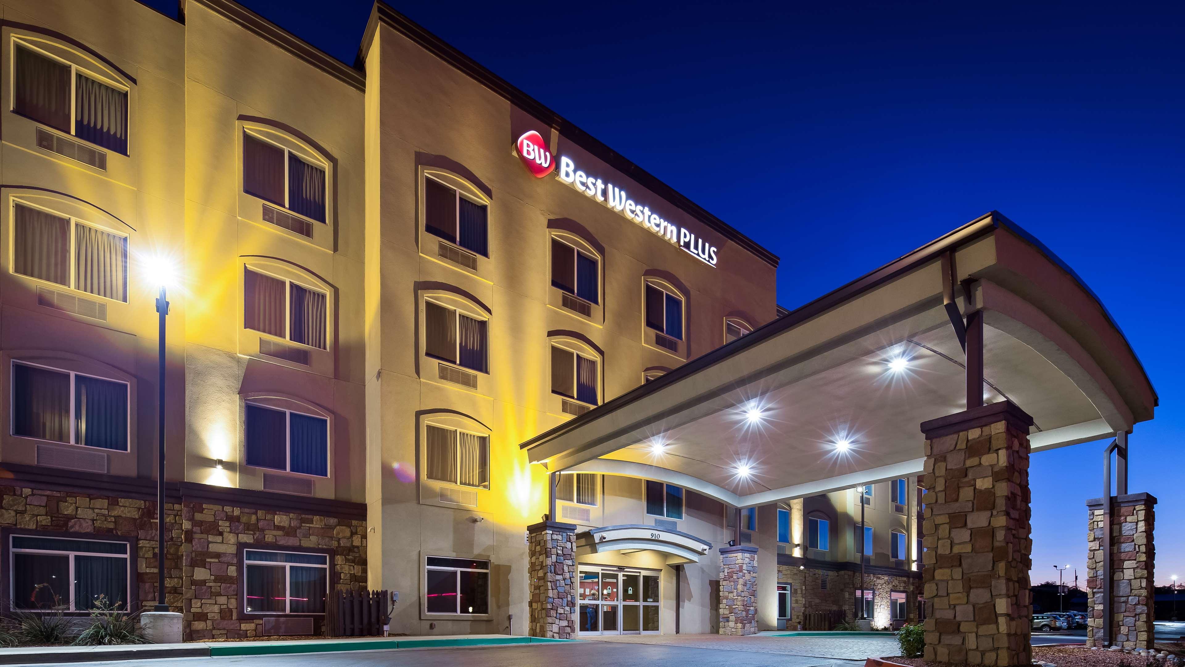 Best Western Plus Gallup Inn & Suites Exterior foto