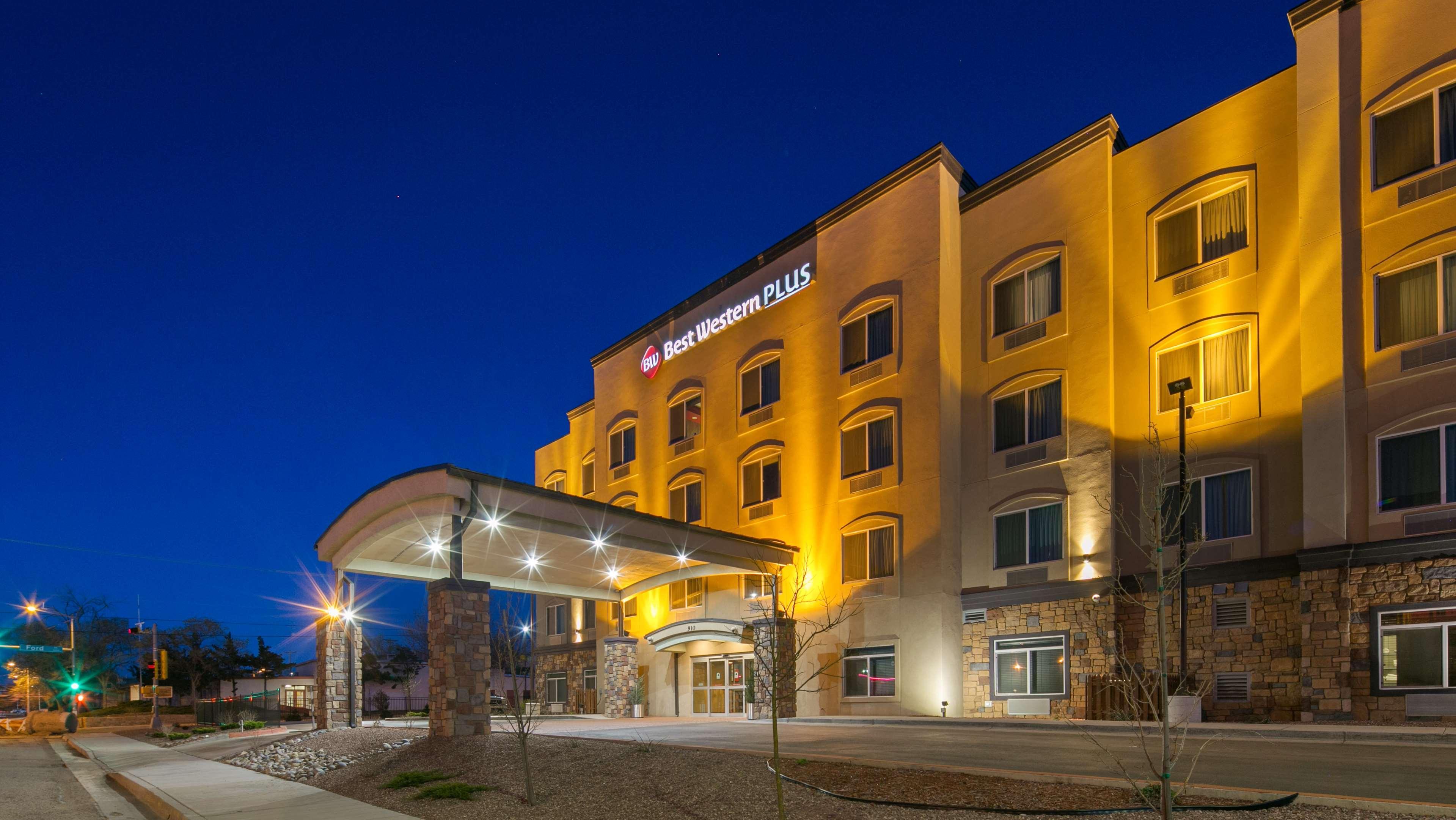 Best Western Plus Gallup Inn & Suites Exterior foto